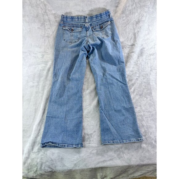 Lee Jeans Women's 14 Short blue light washed denim stretch w/ comfort wasitband - Picture 2 of 9